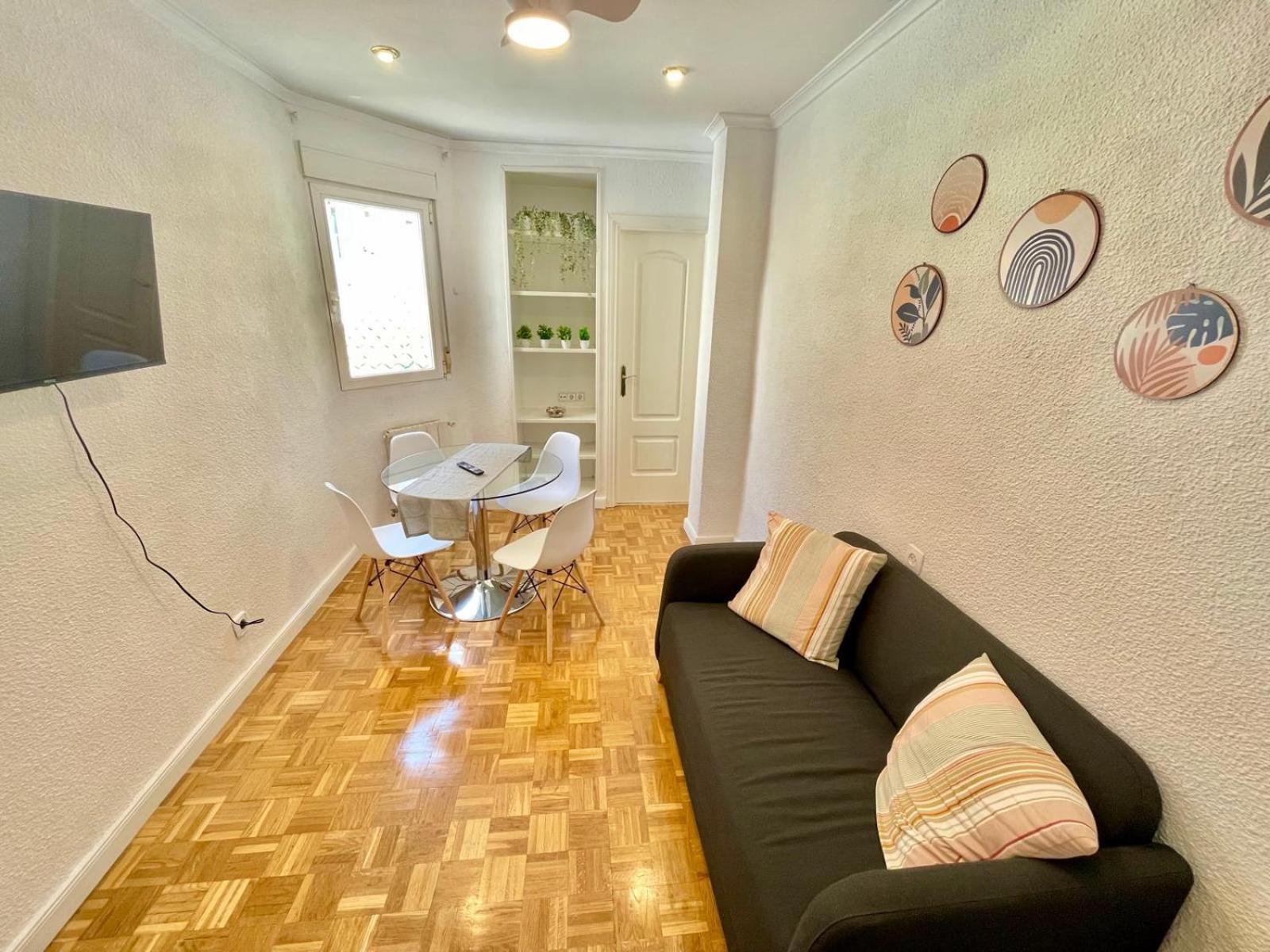 Acogedor Apartamento En Tetuan Madrid Exterior foto