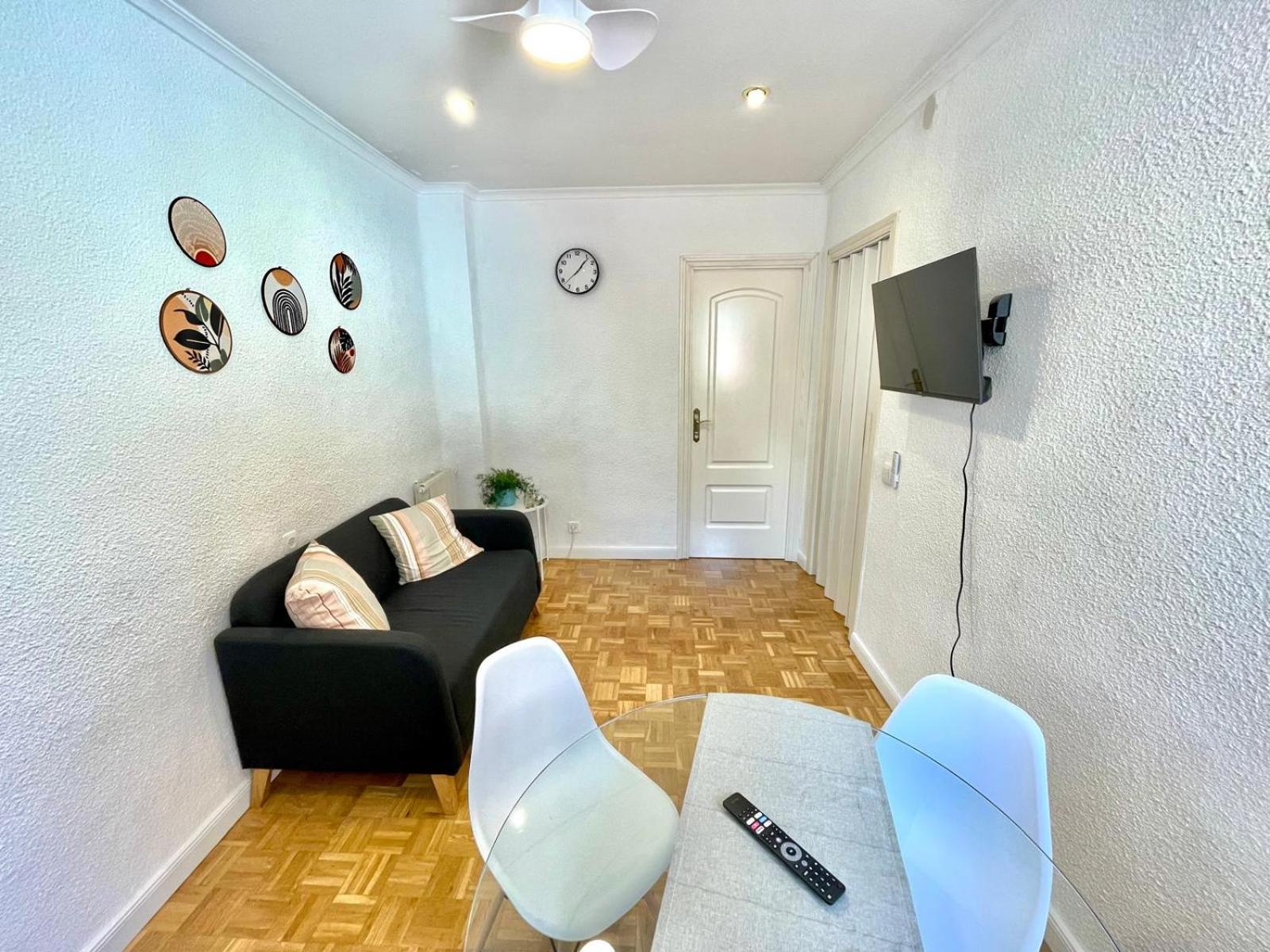 Acogedor Apartamento En Tetuan Madrid Exterior foto